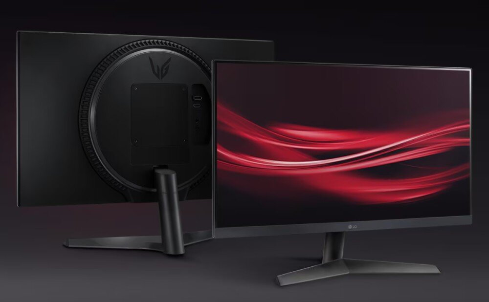 Monitor LG UltraGear 24GS60F-B Widok monitora z przodu i tyłu. Z przodu ekran z cienkimi ramkami i dynamiczną grafiką w czerwonych odcieniach, opis