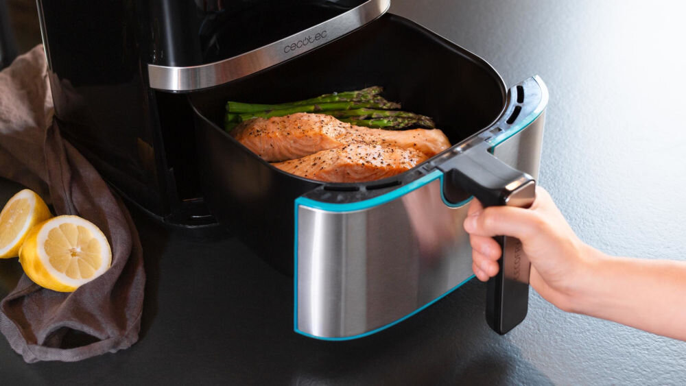 Frytkownica beztłuszczowa CECOTEC Cecofry Full InoxBlack 5500 Pro Air Fryer technologia PerfectCook metody cyrkulacji gorącego powietrza równomierne przyrządzone dania zachowana soczystość i idealna konsystencja smaczniejsze potrawy prostsze bardziej efektywne przygotowanie komfort użytkowania