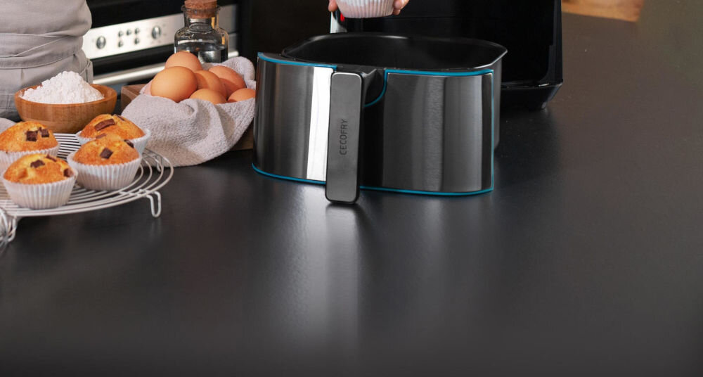 Frytkownica beztłuszczowa CECOTEC Cecofry Full InoxBlack 5500 Pro Air Fryer trwała konstrukcja stal nierdzewna wysoka wytrzymałość solidność urządzenia solidna budowa posłuży długi czas estetyczny wygląd