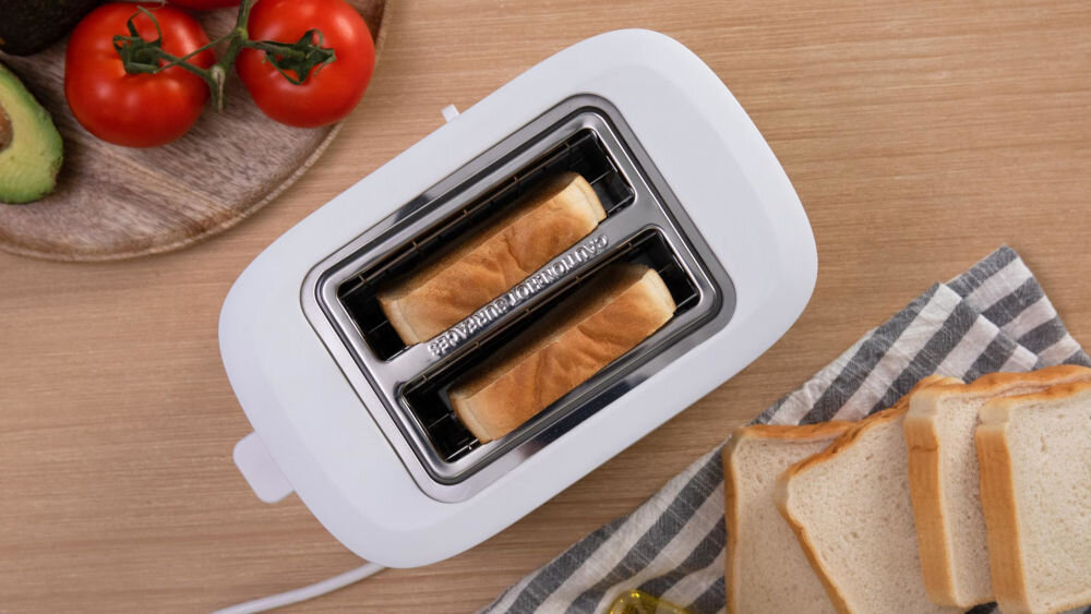 Toster CECOTEC Toast&Taste 9000 Double Biały najważniejszy atut dwa szerokie otwory na pieczywo szerokie szczeliny umieszczenie opiekanie nawet grubiej pokrojonych kawałków chleba funkcjonalność wszechstronność tostera różne rodzaje pieczywa