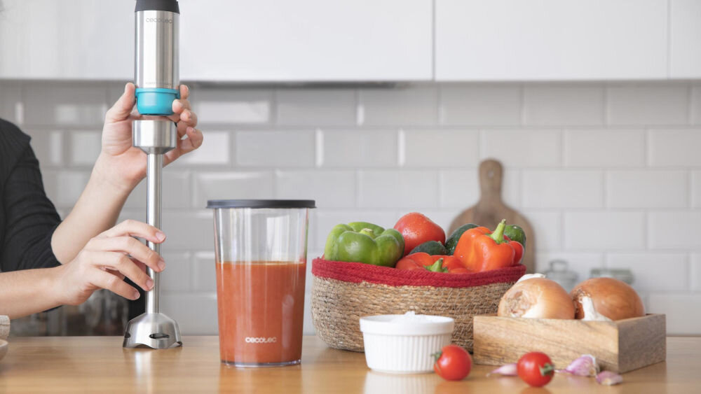 Blender CECOTEC Power TitanBlack 1200 XL system fix plus łatwy demontaż ramienia szybkie czyszczenie ręczne w zmywarce niezastąpione narzędzie kuchnia domowa profesjonalne zastosowanie gastronomiczne spełnienie oczekiwań