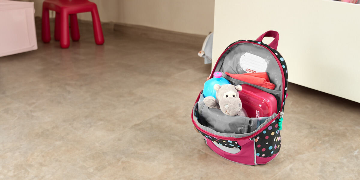 Plecak STEP BY STEP Junior Kiga Mini Pony Lotta Czarno-różowy wodoodporna powłoka wolna od PFC możliwość prania w 30°