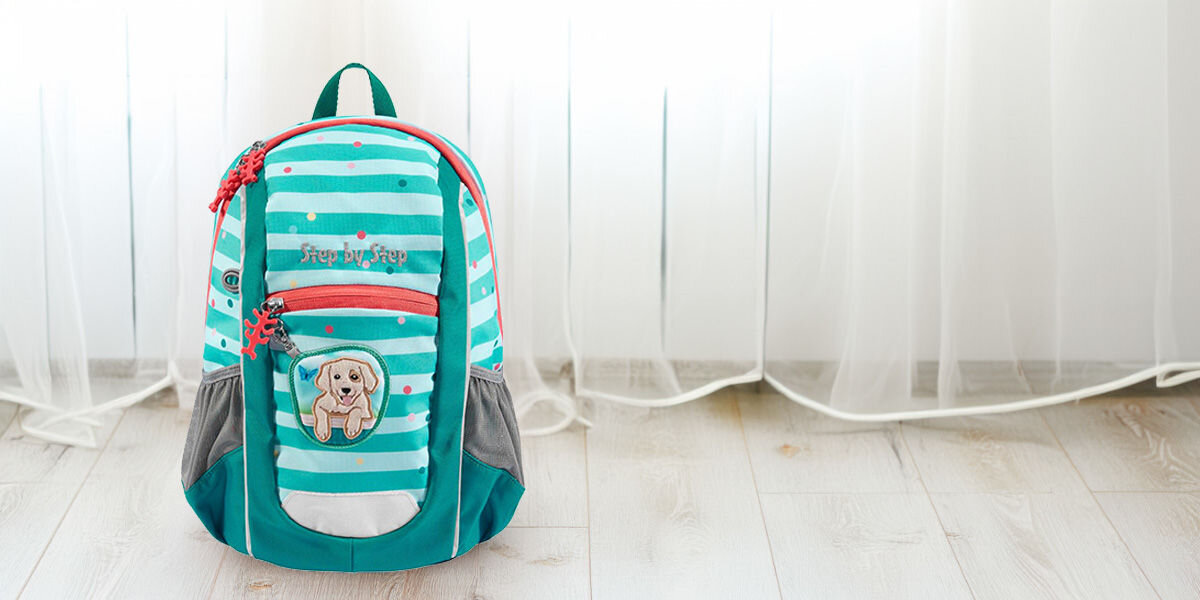 Plecak STEP BY STEP Junior Kiga Maxi Dog Lucky Turkusowy odblaskowe elementy miejsce na dane adresowe