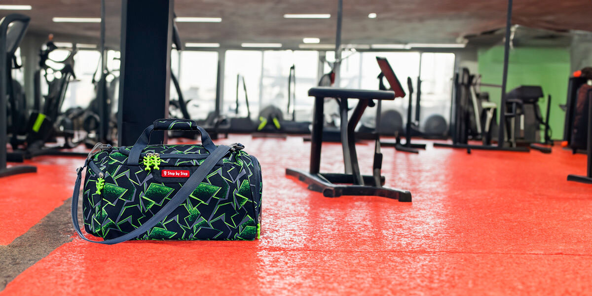 Torba sportowa STEP BY STEP 2 Wild T-rex Taro Czarno-zielony wysoka jakość materiałów mocne szwy solidne zamki