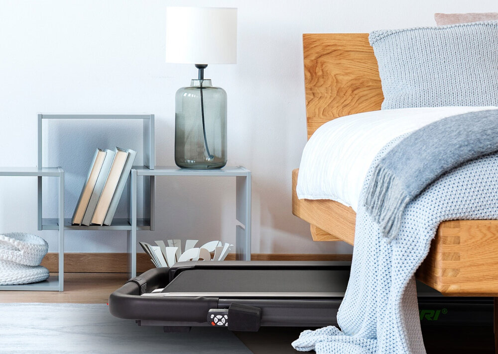 Bieżnia elektryczna TUNTURI Cardio Fit T10 1650W 12km-h niewielkie wymiary mozliwosc zlozenia