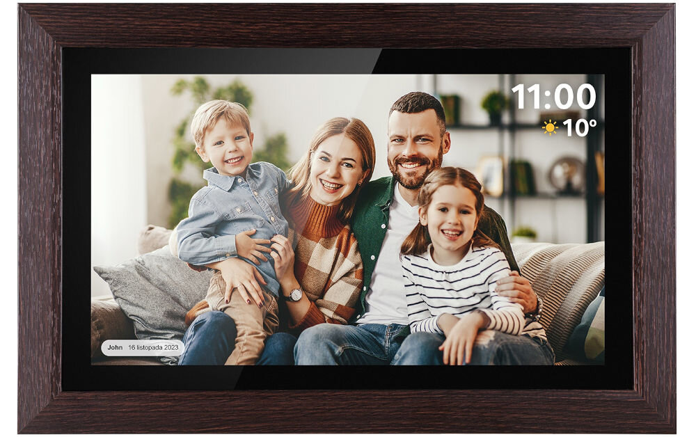 Ramka cyfrowa KRUGER&MATZ KM1102-15 Frameo 15.6 cala Brązowy prezentacja ramki ze zdjęciem rodzinnym na białym tle podarunek prezent dla rodziców dziadków rodzeństwa przyjaciela rodzina budowanie mostu między pokoleniami