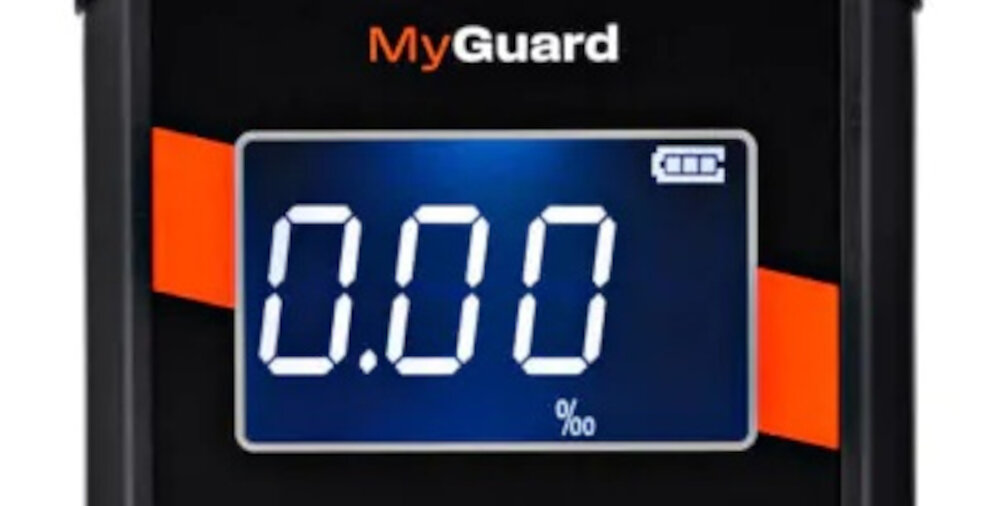 Alkomat ALCODIGITAL MyGuard Prosta i intuicyjna obsługa jeden przycisk pomiar szybkość wyświetlacz LCD wynik