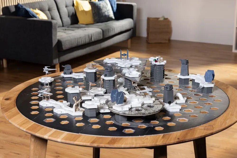 Gra logiczna RAVENSBURGER Gravitrax Zestaw tematyczny Star Wars Gwiazda śmierci 23860 unikalne trasy inspirowane Gwiezdnymi Wojnami