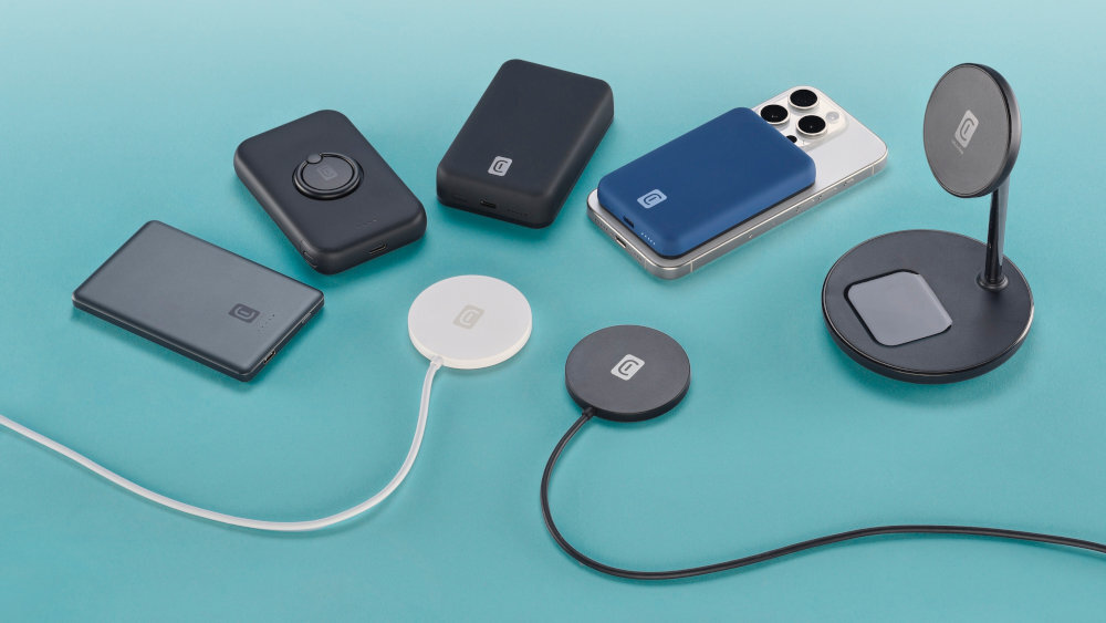 CELLULARLINE Iconic kompatybilności z ekosystemem Apple MagSafe® wbudowanym magnesom umożliwiając ładowanie dokowanie z ładowarką MagSafe