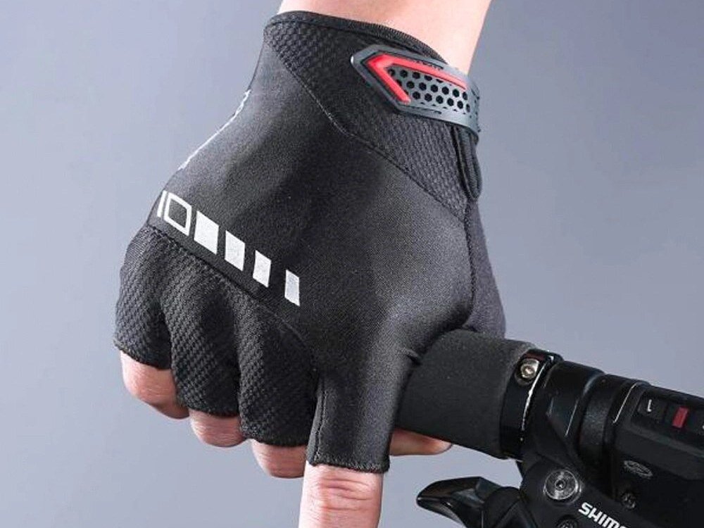 Rękawiczki rowerowe ROCKBROS S143-BK (rozmiar XL), Rozmiar, elastyczność, dopasowanie, wygoda, Dłoń w rękawiczce z wkładką żelową na uchwycie.