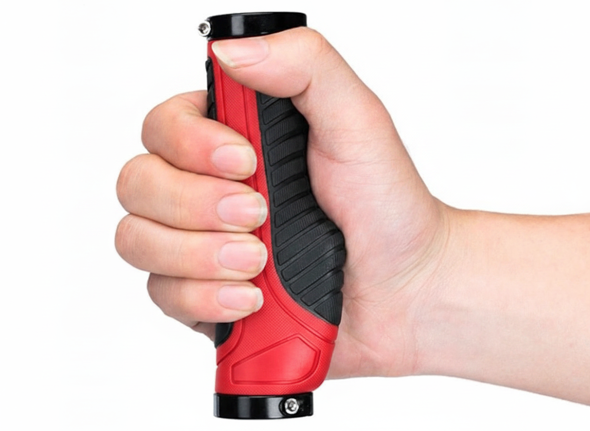 Chwyty do kierownicy ROCKBROS BT1802RD, Ergonomia, dopasowanie, wygoda, wsparcie, Dłoń zaciskająca się na ergonomicznym chwycie.