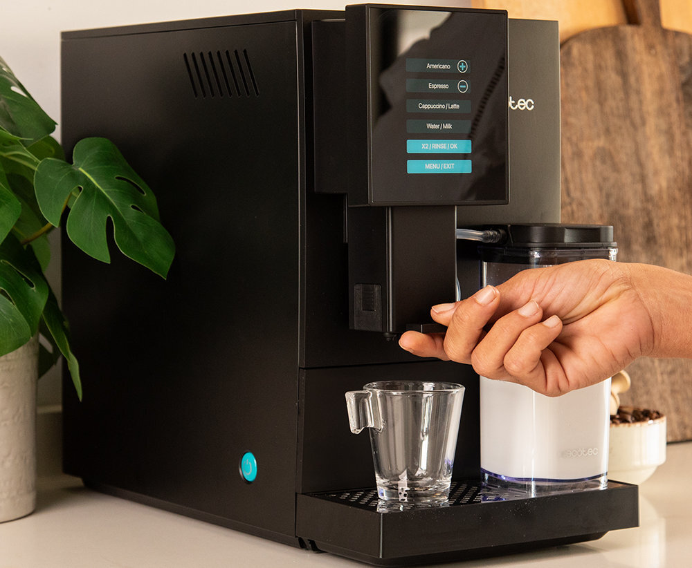 Ekspres CECOTEC Cremmaet Compactccino Czarny Styl i kompaktowość Kompaktowa konstrukcja wymiary eleganckie wykończenie