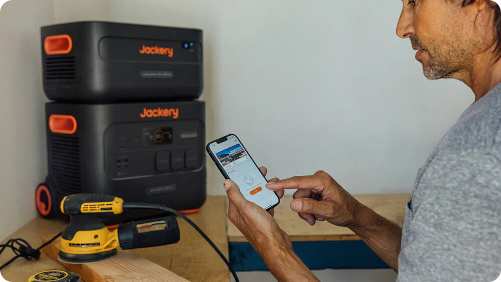 Stacja zasilania JACKERY Explorer 2000 Plus EU modul Bluetooth i Wi-Fi aplikacja mobilna Jackery App monitorowanie w czasie rzeczywistym na Android iOS