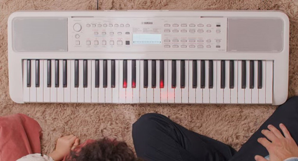 Keyboard YAMAHA EZ-310 - Łatwe początki z lekcjami