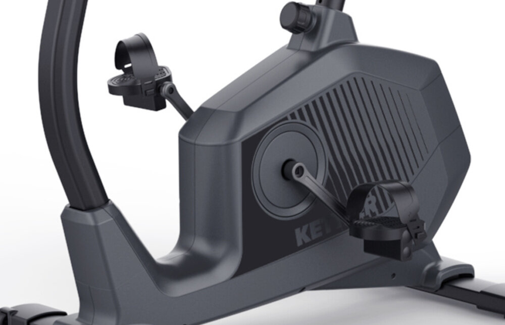 Rower magnetyczny KETTLER Giro M duze pedaly antyposlizgowy material regulowane paski odpowiednie trzymanie stopy bezpieczny trening komfort plynnosc waga uzytkownika do 130 kg