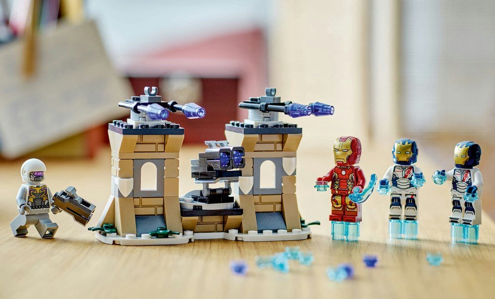 LEGO 76288 Marvel Iron Man i Iron Legion kontra żołnierz Hydry opis