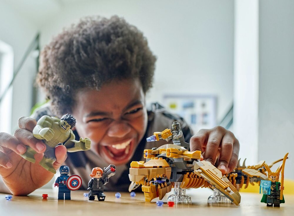 LEGO 76290 Marvel Avengers kontra Lewiatan Model