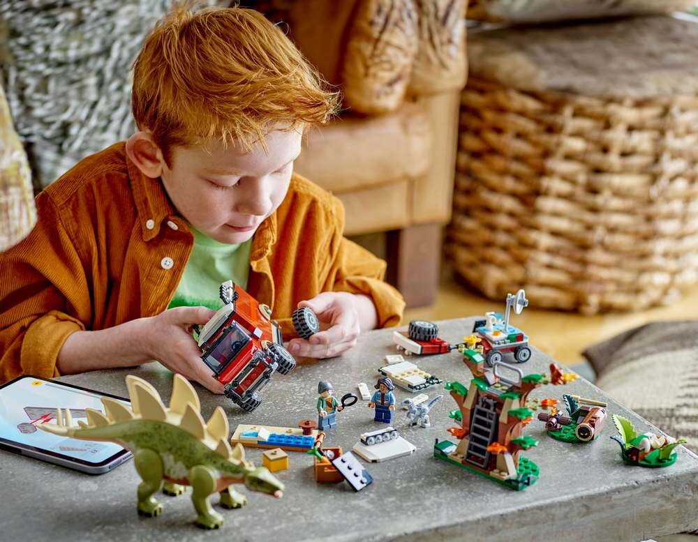 LEGO 76965 Jurassic World Dinomisje: odkrycie stegozaura umiejętności