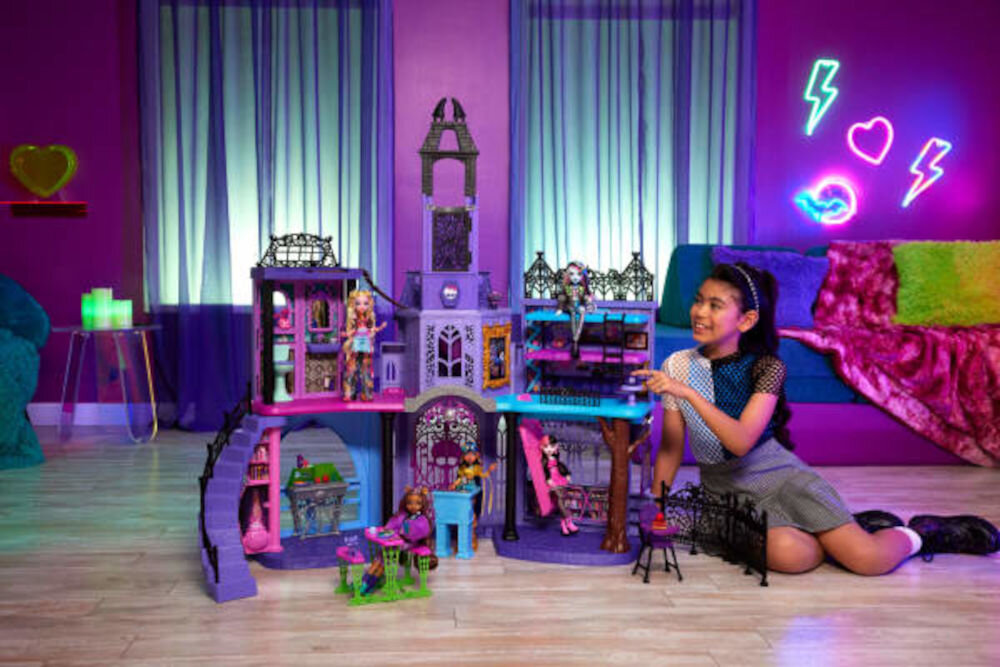 Domek MONSTER HIGH Straszyceum HLP88