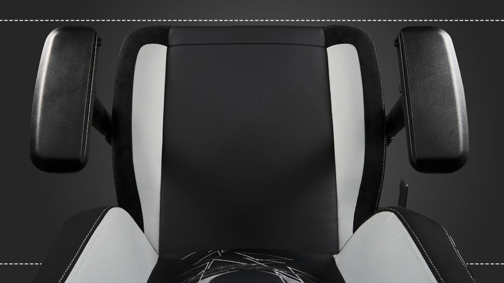 Fotel SUBSONIC Iconic SA5626-1 Assassin's Creed Czarno-Biały Połączenie
					prostej formy z komfortem ozdobiony haftami staranne przeszycia