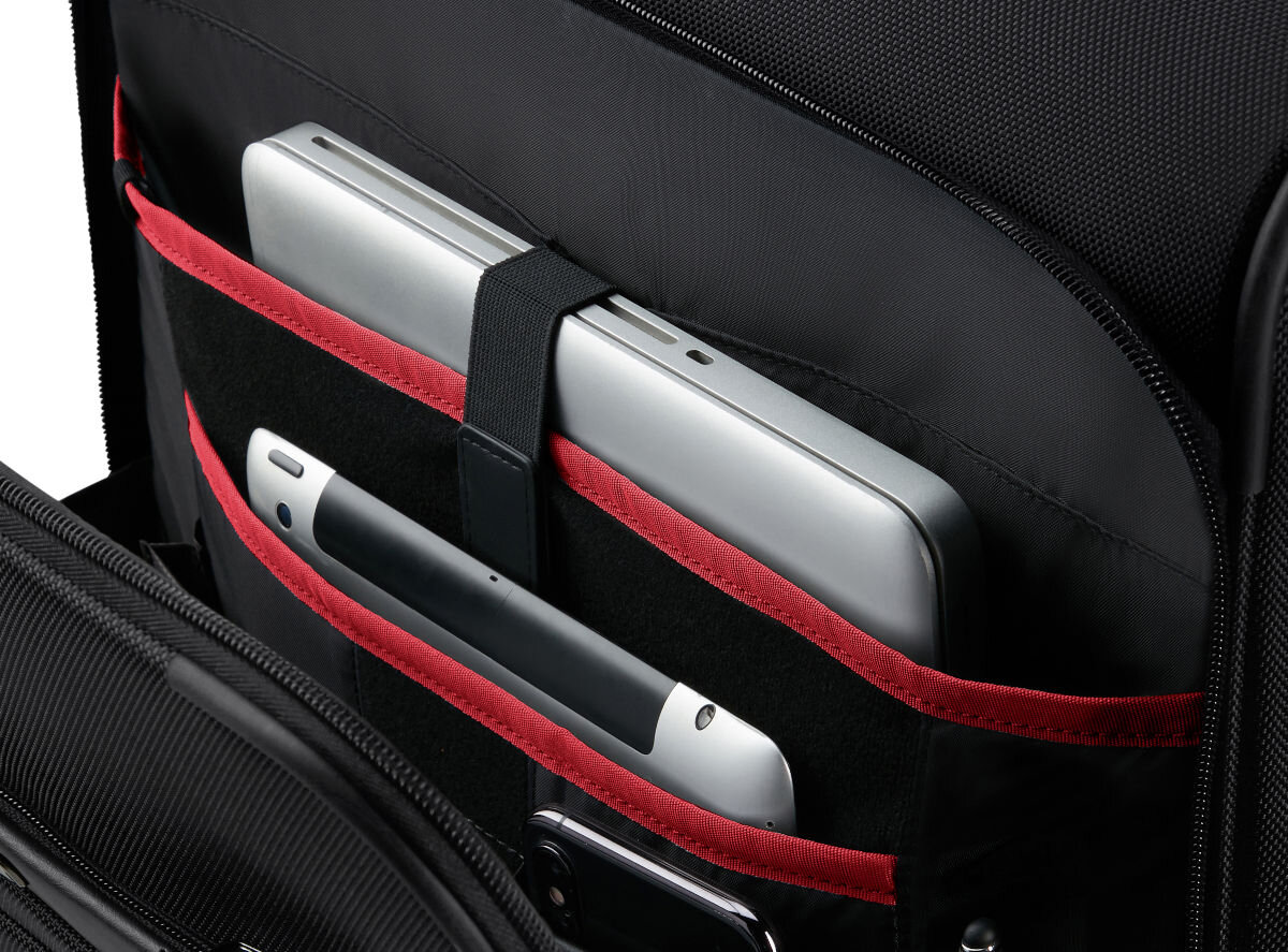 Walizka SAMSONITE Pro-DLX 6 Spinner Exp 55 cm Czarny dedykowana kieszeń na laptopa 15,6 cala tablet 10,5 cala wyjmowana wodoodporna kieszeń