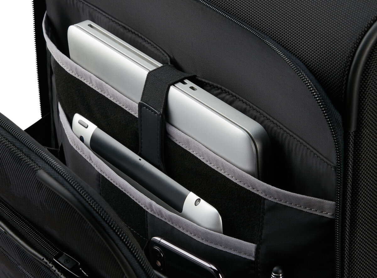 Walizka SAMSONITE Pro-DLX 6 Spinner Exp 55 cm Moro dedykowana kieszeń na laptopa 15,6 cala tablet 10,5 cala wyjmowana wodoodporna kieszeń