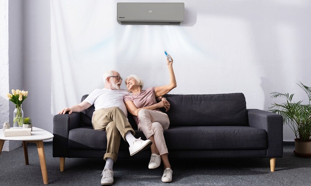 Klimatyzator Split Finlux FN-AC1S09GR funkcja i feel, automatyczne dopasowanie parametrów, właściwa temperatura