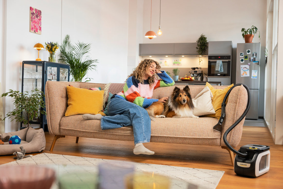 Odkurzacz piorący KARCHER SE 3 Compact Home Floor 1.081-533.0 Poziom hałasu 83 dB domowe obowiązki w spokojnej atmosferze cicha praca