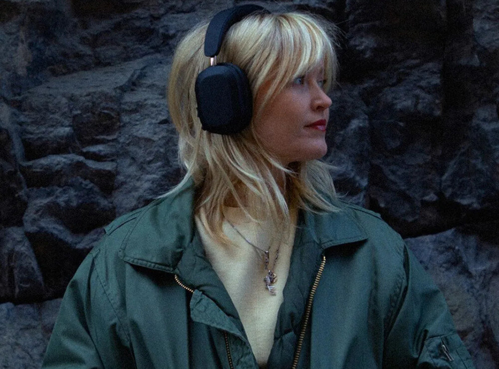 Słuchawki nauszne DEFUNC Mondo Over-Ear design komfort lekkość dźwięk jakość wrażenia słuchowe ergonomia lekkość sport aktywność podróże czas pracy działanie akumulator