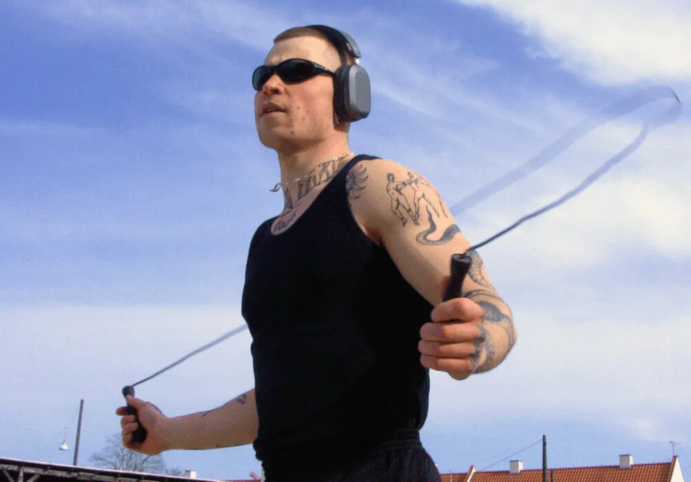 Słuchawki nauszne DEFUNC Mondo Over-Ear stylowa konstrukcja pelna funkcjonalnosc bogate wrazenia nieprzerwane odtwarzanie