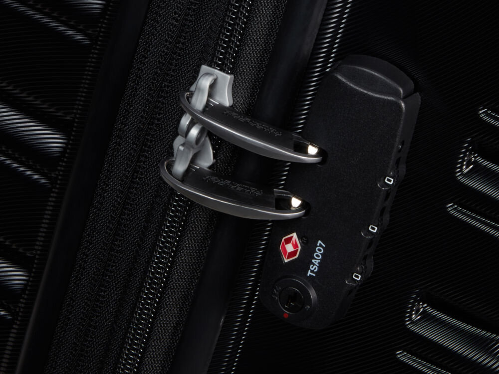 Walizka AMERICAN TOURISTER Flashline 55 cm czarny zamek TSA bezpieczne zamknięcie walizki umożliwia służbom celnym otwarcie
jej bez uszkodzenia