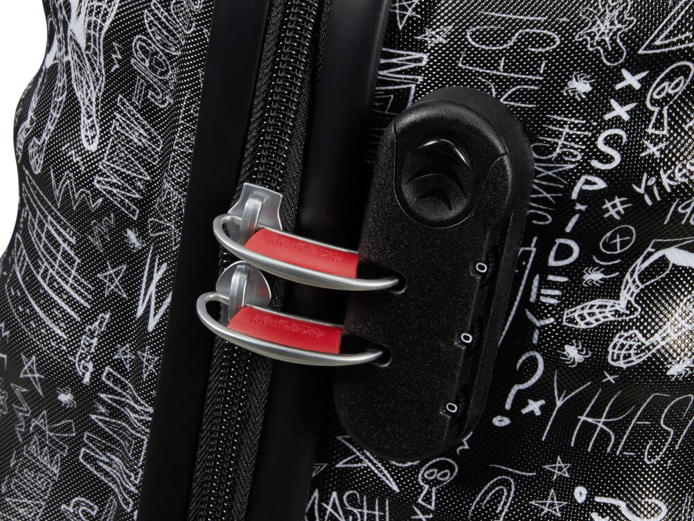Walizka AMERICAN TOURISTER Wavebreaker Marvel Spiderman Sketch 55 cm Czarny zamek TSA bezpieczne zamknięcie walizki umożliwia służbom celnym otwarcie 
					jej bez uszkodzenia