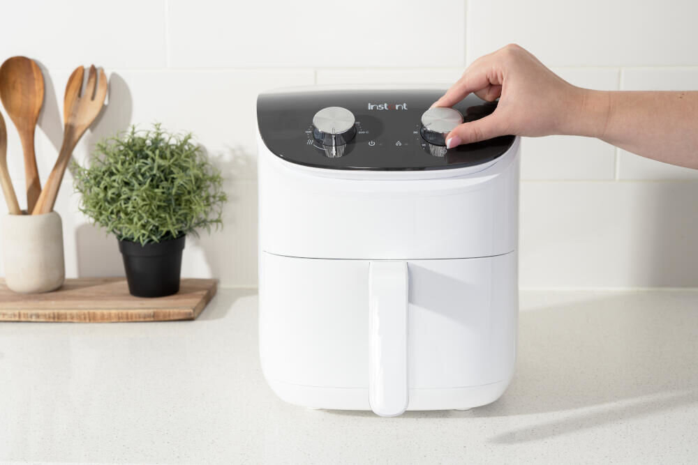 Frytkownica beztłuszczowa INSTANT POT Vortex Czarny Air Fryer temperatura czas lampki kontrolne