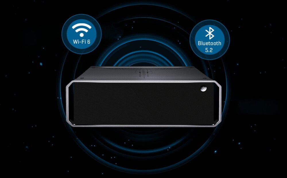 Komputer CHUWI CoreBox CWI601K2 komputer otoczony okręgami na ciemnym tle. Nad nią ikony Wi-Fi 6 oraz Bluetooth 5.2, łączność, Internet