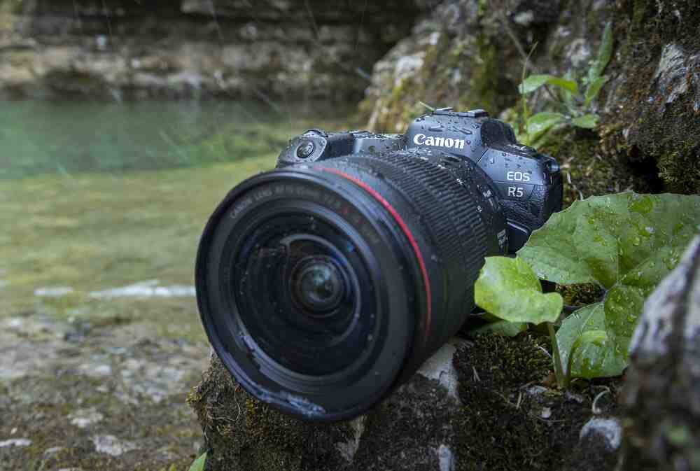 Aparat CANON EOS R5 Łączność