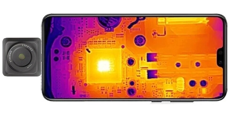 Kamera termowizyjna do smartfona XINFRARED T2S+ podłączona do telefonu