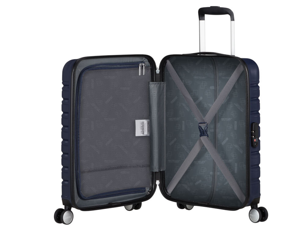 Walizka AMERICAN TOURISTER Flashline 55 cm Niebieski przemyślane wnętrze z praktycznymi przegrodami i pasami mocującymi