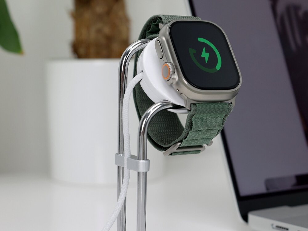 Stojak na ładowarkę Apple Watch SODI SAW-300
stojak na ładowarkę do apple watch lekka konstrukcja elegancki wygląd designerski akcent