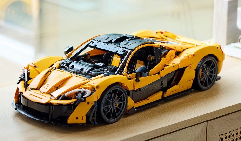 LEGO 42172 Technic McLaren P1 prezent