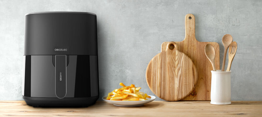 Air Fryer Frytkownica beztłuszczowa CECOTEC Fantastik 5500 Pack 5.5L funkcjonalność elegancki design wysoka jakość stali nierdzewnej trwała estetyczna pojemność 5,,5 l wysoka moc 1500 W regulacja temperatury i czasu waga 4,007 kg wygoda w użyciu