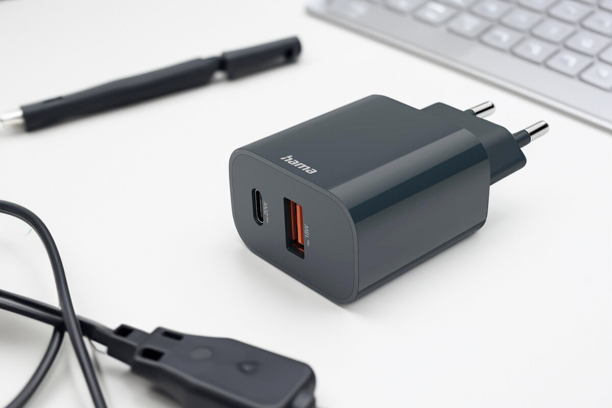 HAMA Ecosential 20 W PD dwa urządzenia jednocześnie USB-C USB-A