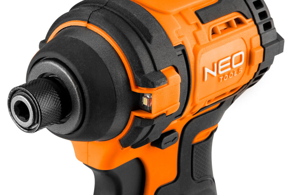 Zakrętarka udarowa NEO TOOLS 04-612 wbudowane oświetlenie LED w słabo oświetlonych miejscach ułatwienie pracy praktyczne mocowanie na pasek zwiekszona mobilność wygodne noszenie komfort pracy