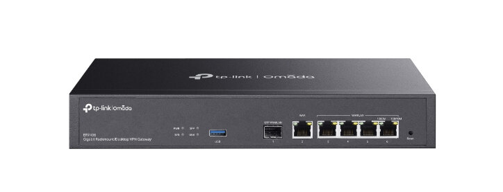 Router TP-Link Omada Multi-Gigabit VPN Gateway prezentuje porty SFP, WAN i LAN na jasnym tle produktowym. 