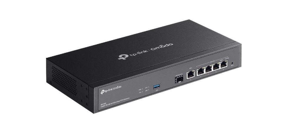 Router TP-Link Omada VPN Gateway prezentuje porty WAN, LAN i SFP na jasnym tle produktowym