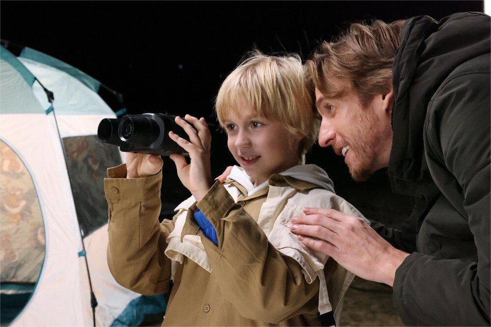 Lornetka noktowizyjna AKASO Seemor-200 zasięg nocny 1000 metrów obserwacja terenu