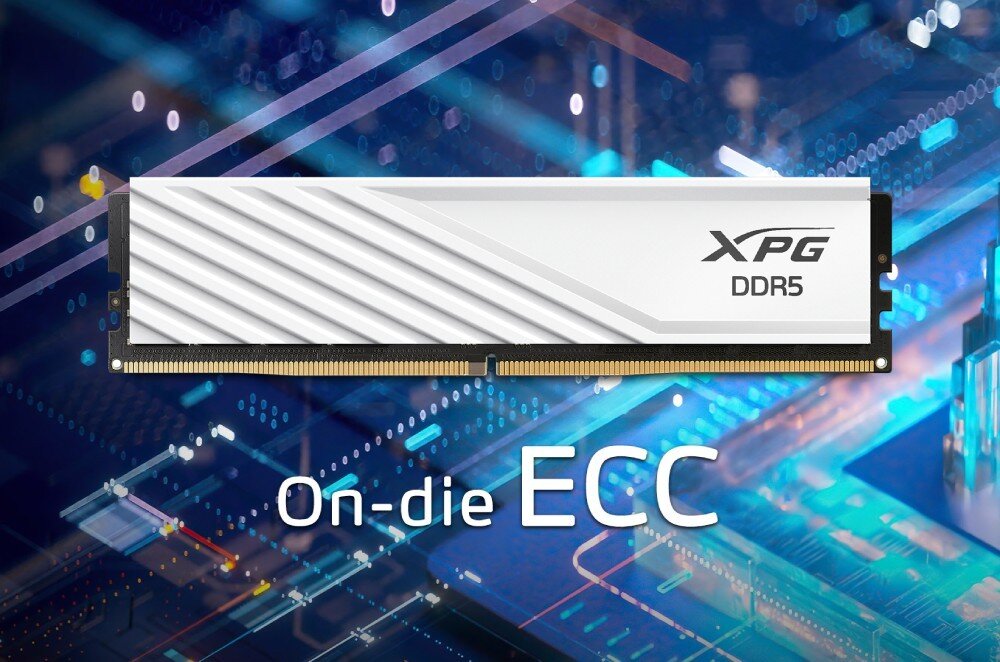 Pamięć RAM ADATA XPG Lancer Blade Moduł pamięci RAM prezentowany poziomo na niebieskim tle technologicznym, pod nim znajduje się duży biały napis 'On-die ECC', korekcja błędów