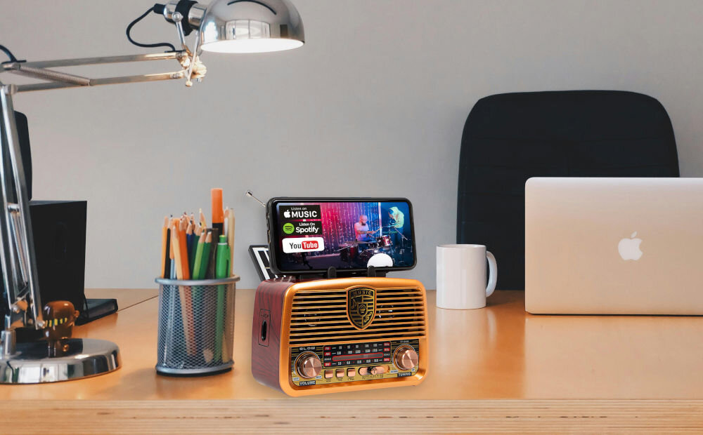 Radio BLOW RA10 uchwyt na telefon stabilne ustawienie smartfona, radio stojące na biurku, smartfon położony na uchwycie