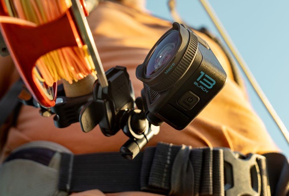 Magnetyczne mocowanie zatrzaskowe na przegubie kulowym do GoPro    opis