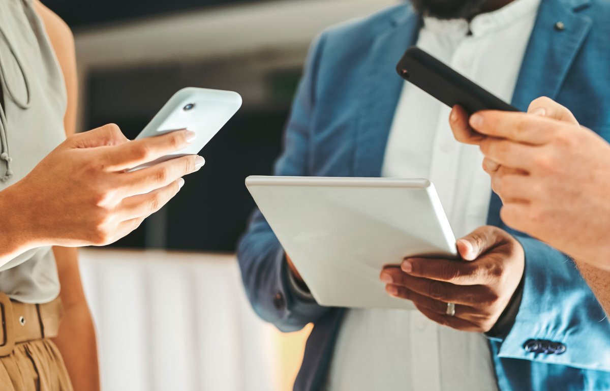 CELLULARLINE Essence do 12 W szybkiemu ładowaniu telefon sytuacjach awaryjnych