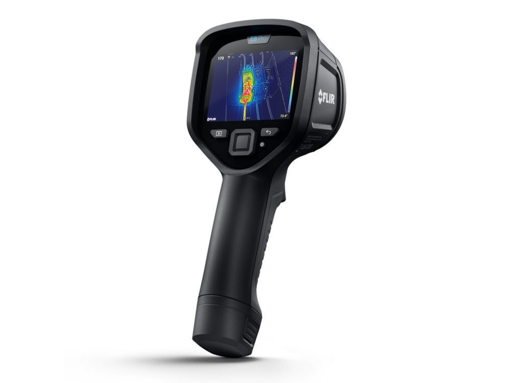 FLIR E8 Pro FLIR Ignite™ programem FLIR Thermal Studio Chmura edytowanie i analizę zdjęć urządzeniach mobilnych Thermal Studio - kamera od tyłu na białym tle
